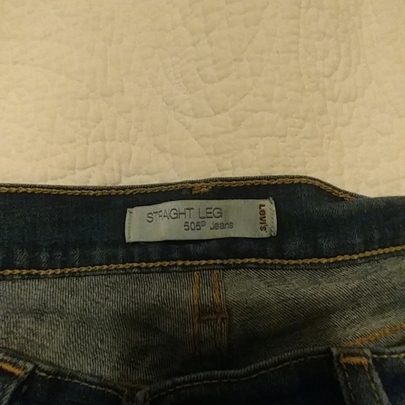 Levi Straight Leg Jeans size 10 - Picture 2 of 5